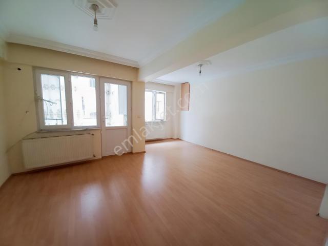 Denizli Siteler Ulus Caddesinde Satılık 2+1 Daire tam Beyanlı