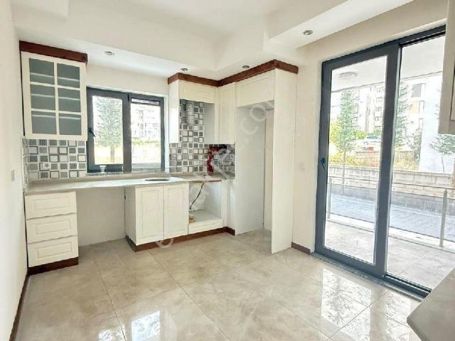 Denizli Yenişafak Ta 2+1 Ferhatlar Kolejine Yakın Kiralık Daire