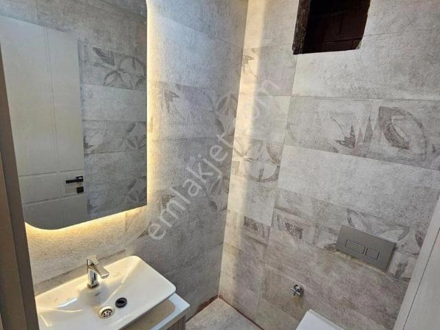 Denizli Yenişafak Ta 3+1 170 M2 Havuzlu Site İçinde Lüks Satılık Daireler