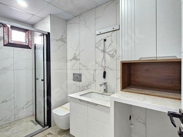 Denizli yenişafak mahallesinde 2+1 120 m2 havuzlu site içinde satılık daire