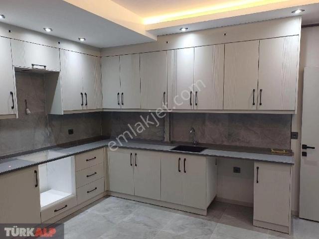Denizli Yenişafakta 3+1 Satılık Daire