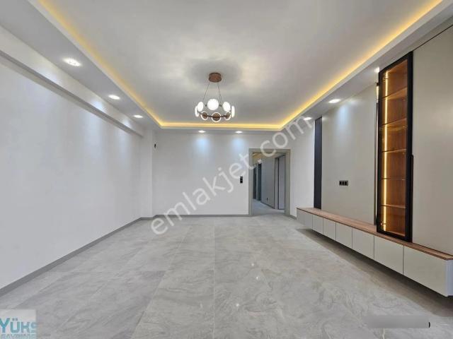 Denizli 1200 Evler De 3+1 190 M2 Ebeveyn Banyolu Giyinme Odalı Panjurlu Ultra Lüks Daire
