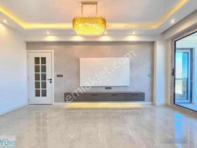 Denizli 1200 Evler De Harika Konumda 3+1 Panjurlu Ebeveyn Banyolu Fırsat Daire