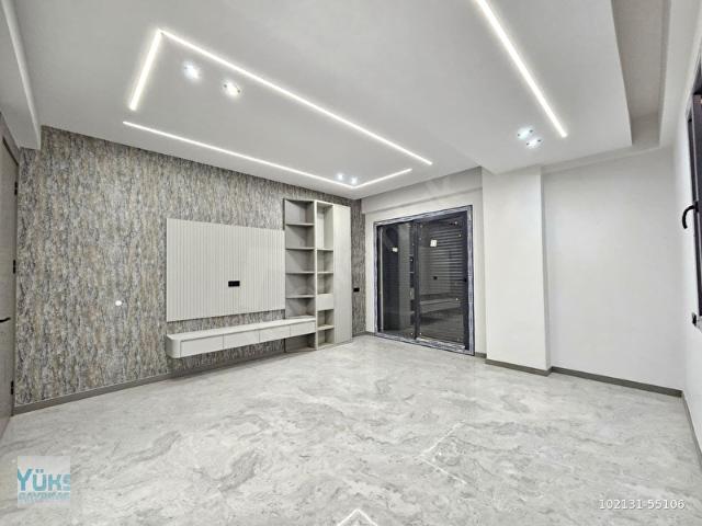Denizli 1200 evlerde 3+1 harika konumda panjurlu giyinme odalı ultra lüks satılık daire
