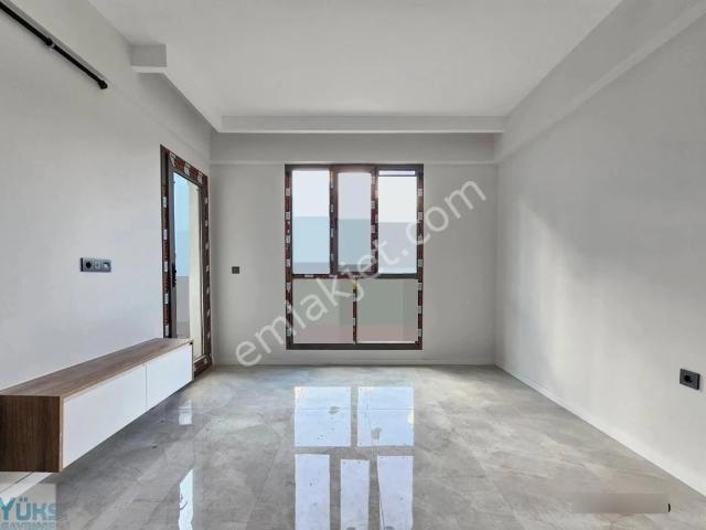 Denizli 1200 Evlerde Satılık 1+150 M2 Suit Önü Açık Mükemmel Konumda Lüks Daire