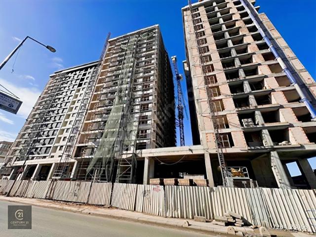 Denizlife sitesinde A Blok 2+1 12. Kat Göl manzaralı daire