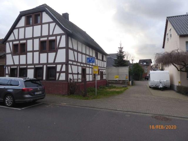 Denkmalgeschütztes Bauernhaus in Hürth