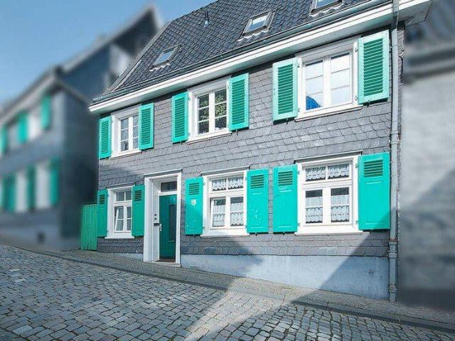 Denkmalgeschütztes Haus mit Charme in Solingen Gräfrath