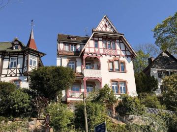 Denkmalgeschütztes Mehrfamilienhaus mit Altstadtblick historischer Charme in zentraler Lage