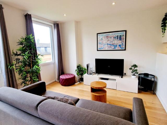 Denman Avenue, Southall UB2, 1 bed flat to rent, £1,650 pcm | PrimeLocation