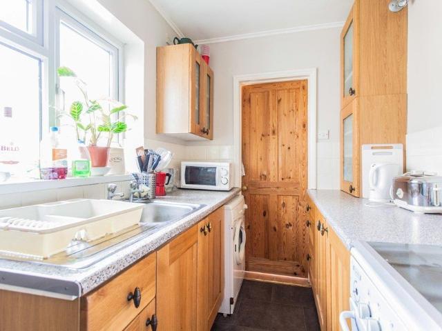 Denmark Road, Bath BA2, 3 bed property to rent, £2,400 pcm | PrimeLocation