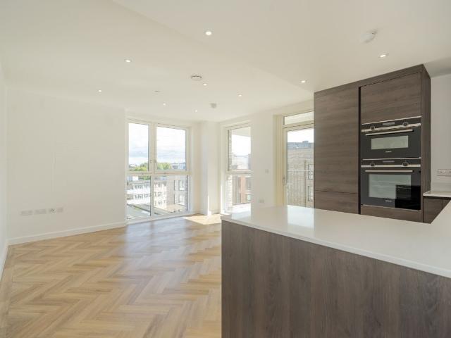 Denmark Road, London NW6, 2 bed flat to rent, £3,400 pcm | PrimeLocation