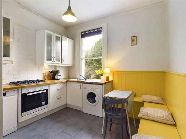 Denmark Villas, Hove, East Sussex BN3, 2 bed flat to rent, £1,850 pcm | PrimeLocation
