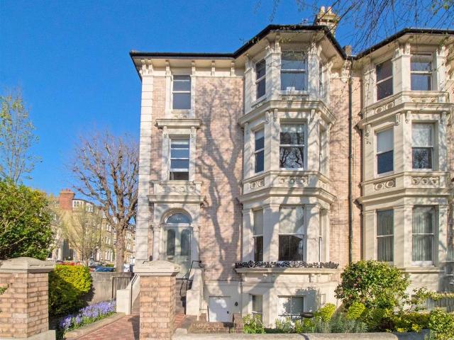 Denmark Villas, Hove 1 bed apartment to rent £1,400 pcm £323 pw