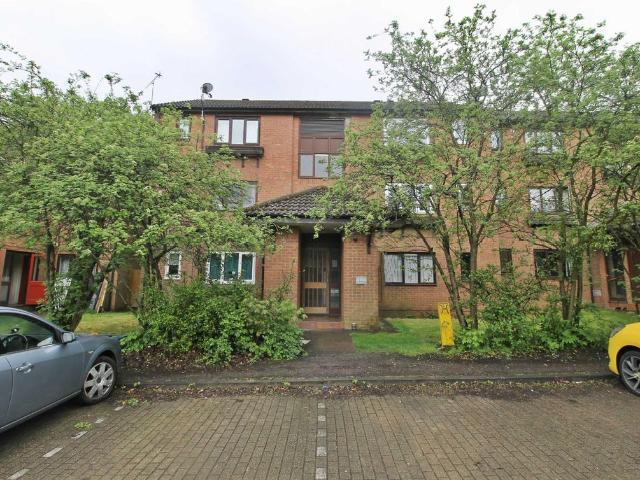 Denmead, Two Mile Ash, Milton Keynes MK8, 2 bed flat to rent, £1,250 pcm | PrimeLocation