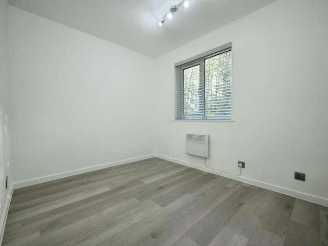 Denmead, Two Mile Ash, Milton Keynes, Buckinghamshire, MK8