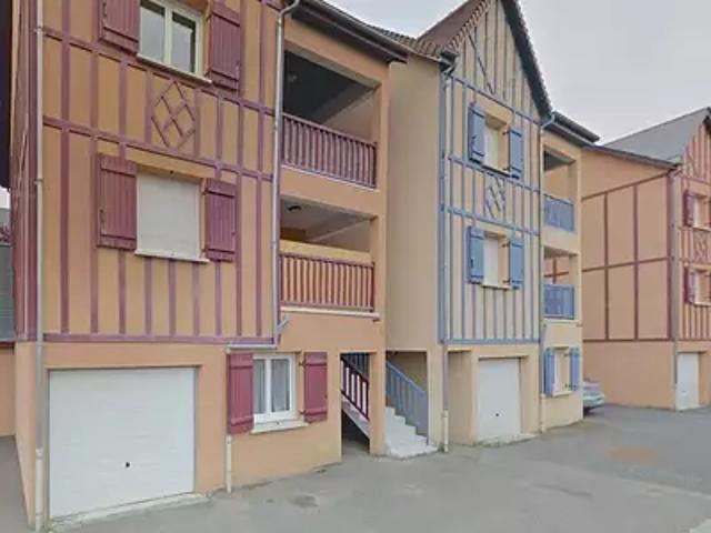 Deauville 14800 Location appartement 3 pièces t3 terrasse cave