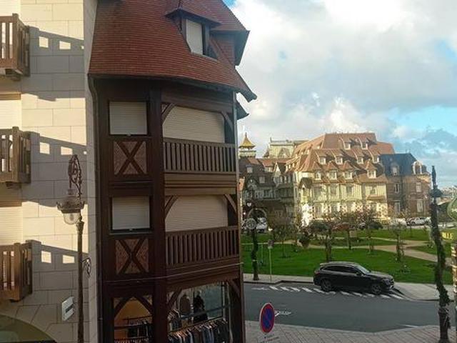 Deauville Basse 14800 104371662