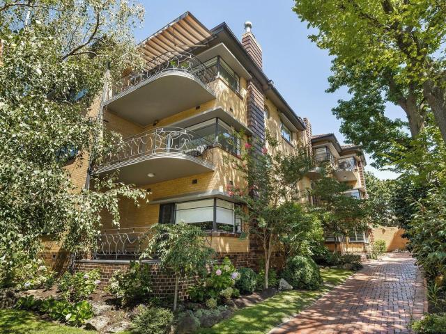 “Deauville” — Spacious Art Deco Living in Boutique Toorak Setting