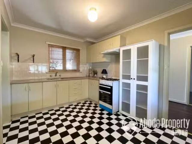 Cheap B/19 Benjamin Street, Armadale, WA 6112