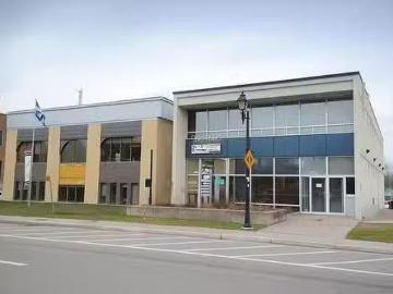 Rental! Boul. Du Curé Labelle, Saint Jérôme, QC, J7L 5L3 com.