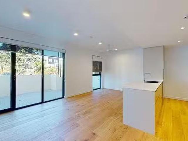 Nice Reinforcement Parade, North Coogee, WA 6163