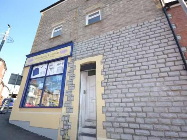 New Studio flat for rent in Holton Road, Barry, CF63