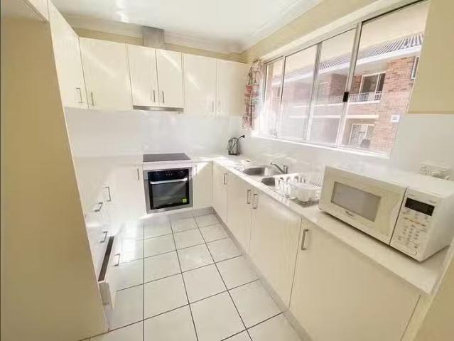 Cozy UNIT 1/17 Hudson Street, Hurstville, NSW 2220