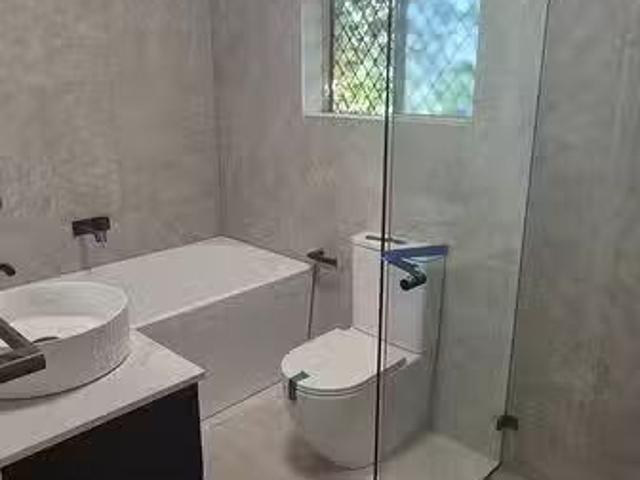 Cheap 02/149 157 Alice Street, Newtown, NSW 2042