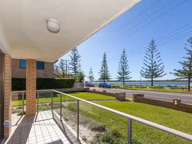 Nice 1/406 Marine Parade, Biggera Waters, QLD 4216