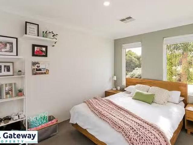 New 140 Mornington Crescent, Wandi, WA 6167