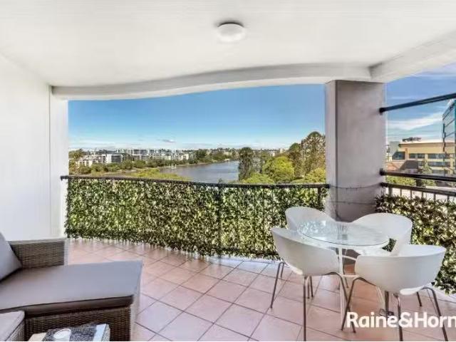 Just in! 141/11 Chasely Street, AUCHENFLOWER Apartment for ren.