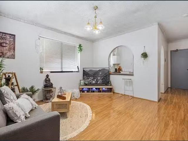 Deal! 14/45 Copeland Street, LIVERPOOL House for rent Listed.