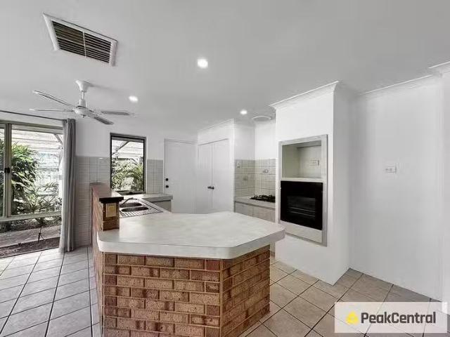 Just in! 14 Osmunda Place, Pinjarra, WA 6208