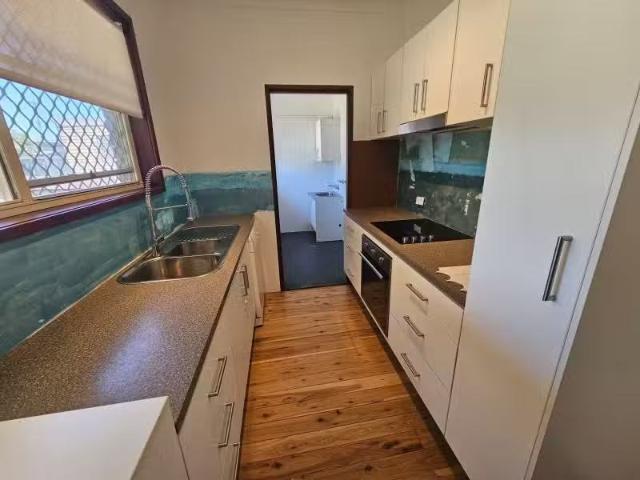 Rental! 14 Amalfi Crescent, Nowra House for rent Listed by Ch.