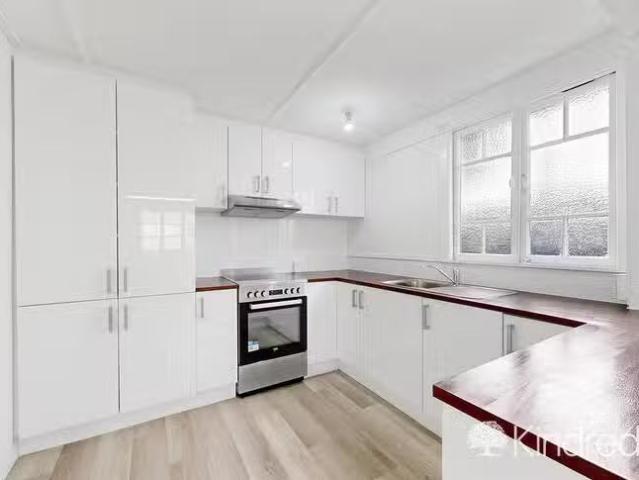 Rental! 1/4 King Street, Woody Point, QLD 4019