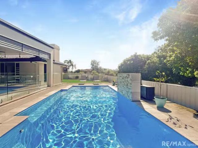 For Rent! 14 St Amand Street, Sinnamon Park QLD 4073