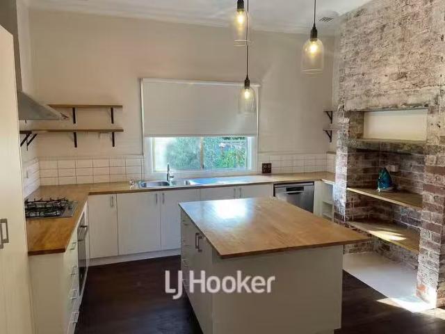Unique 153 Kent Street, Busselton, WA 6280