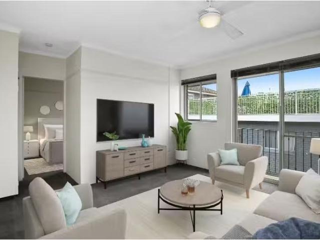 Cozy 15/110 Howard Avenue, DEE WHY Apartment for rent Listed.