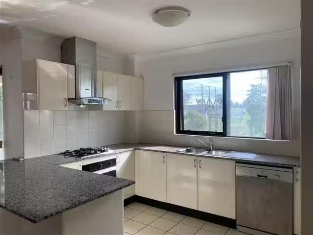 Cozy 15/21 25 Jenkins Road, Carlingford, NSW 2118