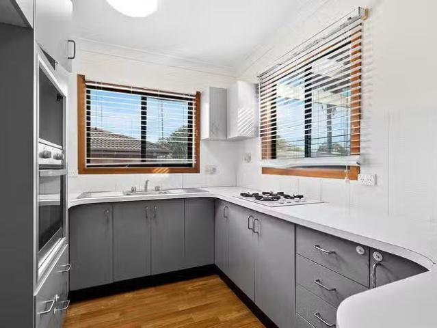 New 1/52 Fisher Street, Oak Flats, NSW 2529