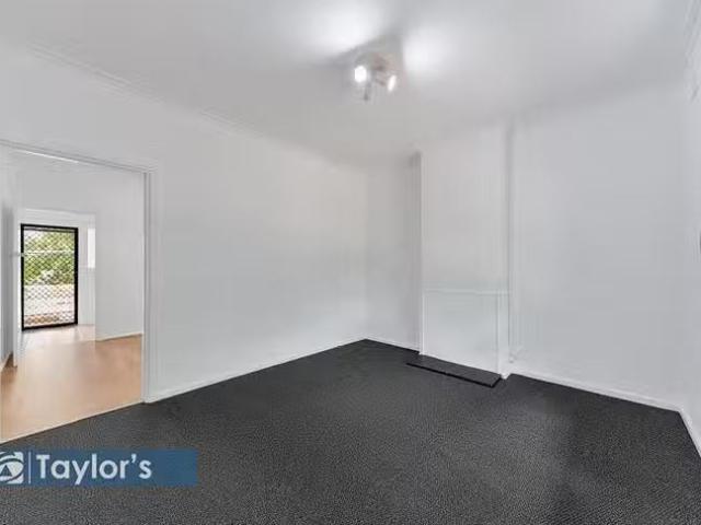 Cozy 156 Sampson Road, Elizabeth Grove, SA 5112