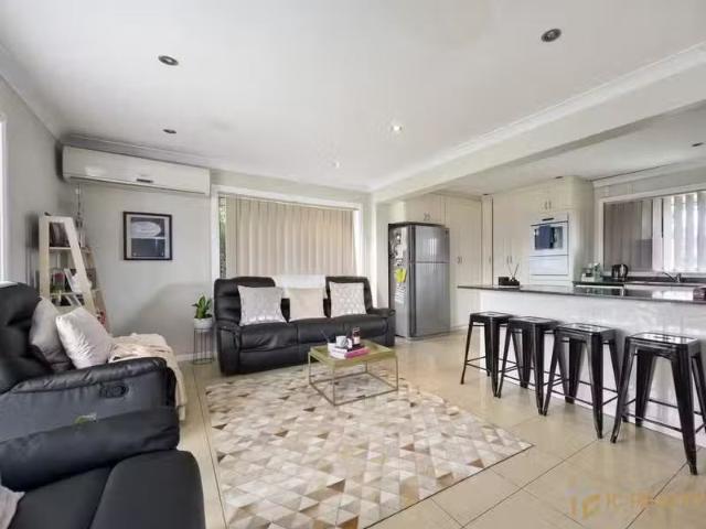Charming 15 Marie Street, Lurnea NSW 2170