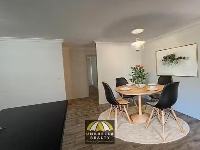 Cozy 15 Crampton Avenue, Usher, WA 6230