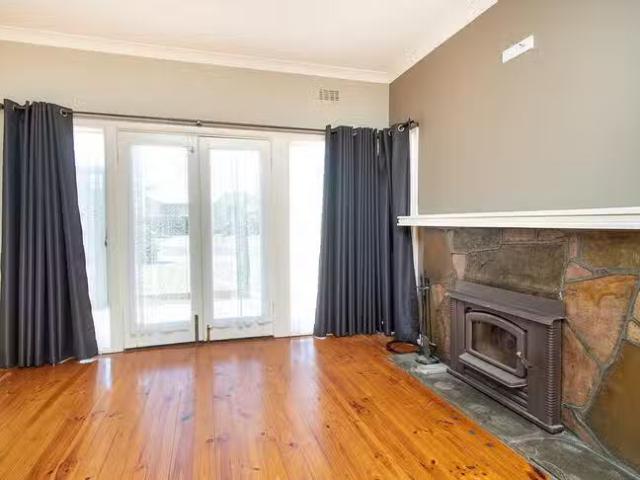 Charming 15 Heron Avenue, Mildura, VIC 3500