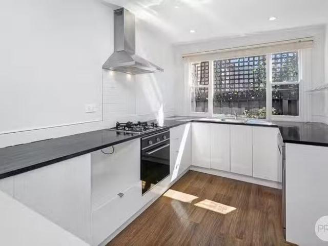 Just in! 15 James Street, Golden Point, VIC 3350