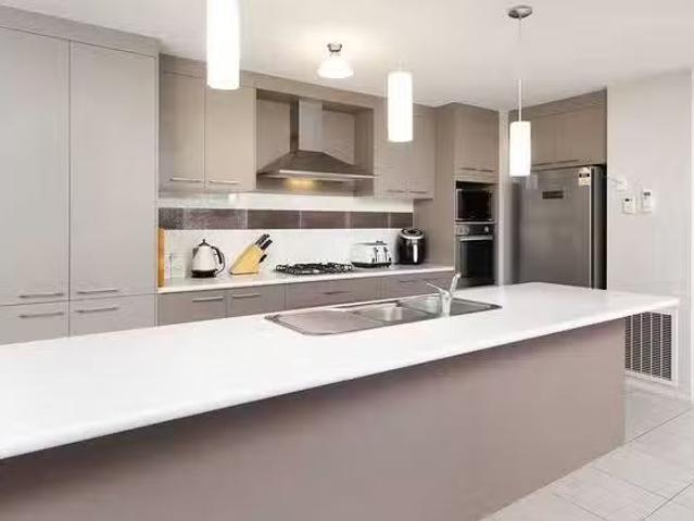 For Rent! 15 Lauren Place, Wodonga, VIC 3690