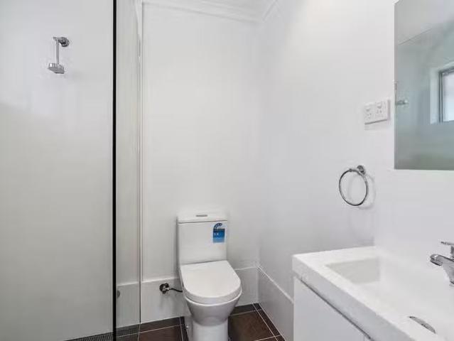 Cozy 15A Mcmaster Street, Scullin, ACT 2614