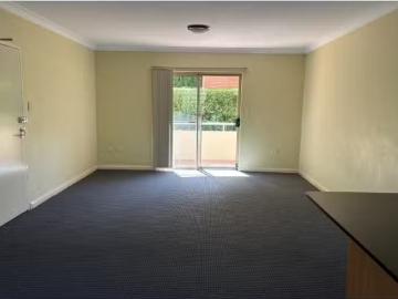 Unique 16/36 Flora Street, ERSKINEVILLE Apartment for rent Li.