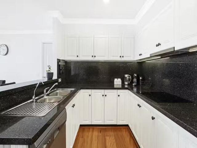 For Rent! 16/43 Smith Street, Wollongong Apartment for rent L.